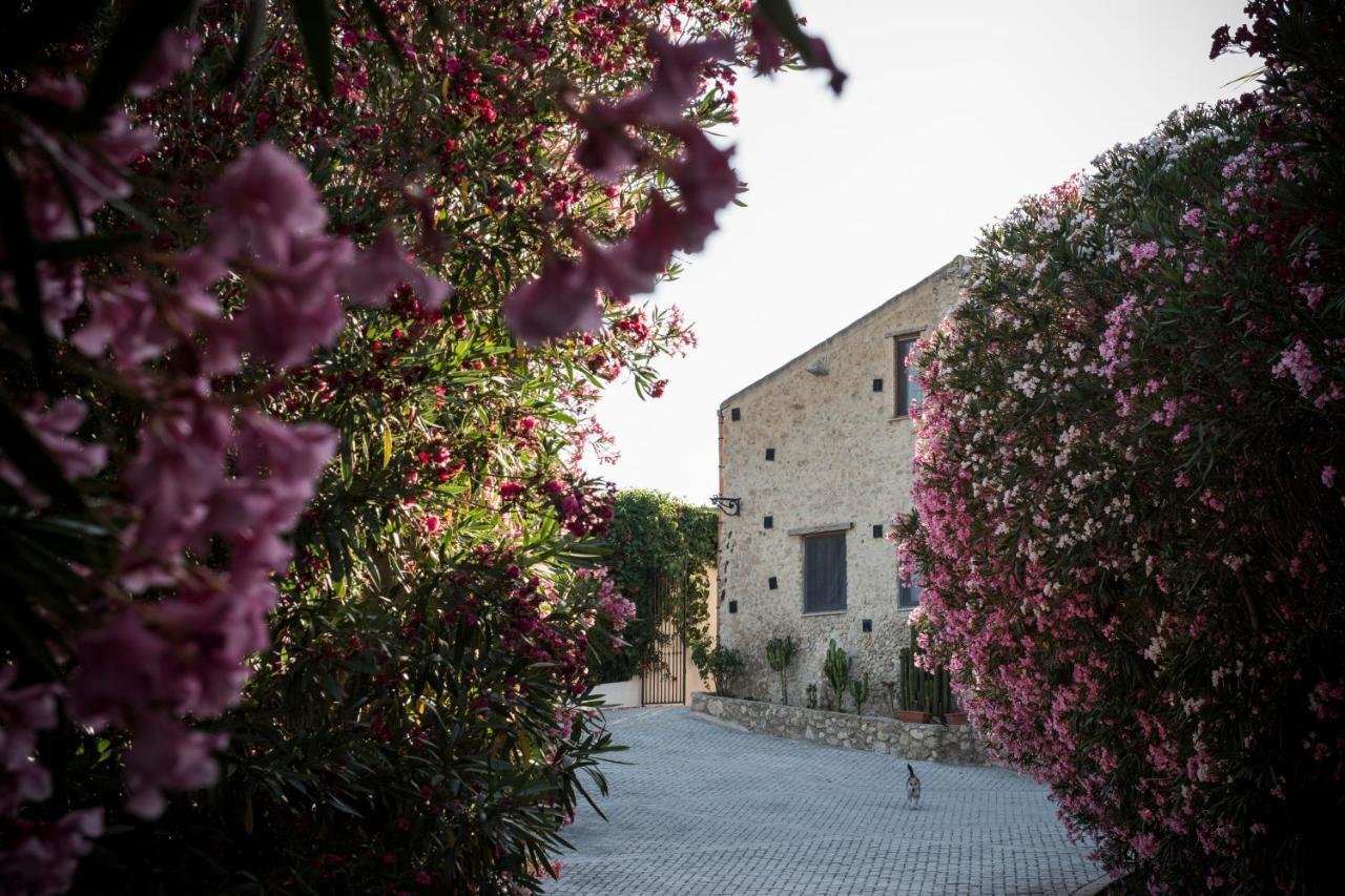 Agriturismo Baglio Lauria Campobello di Licata ภายนอก รูปภาพ