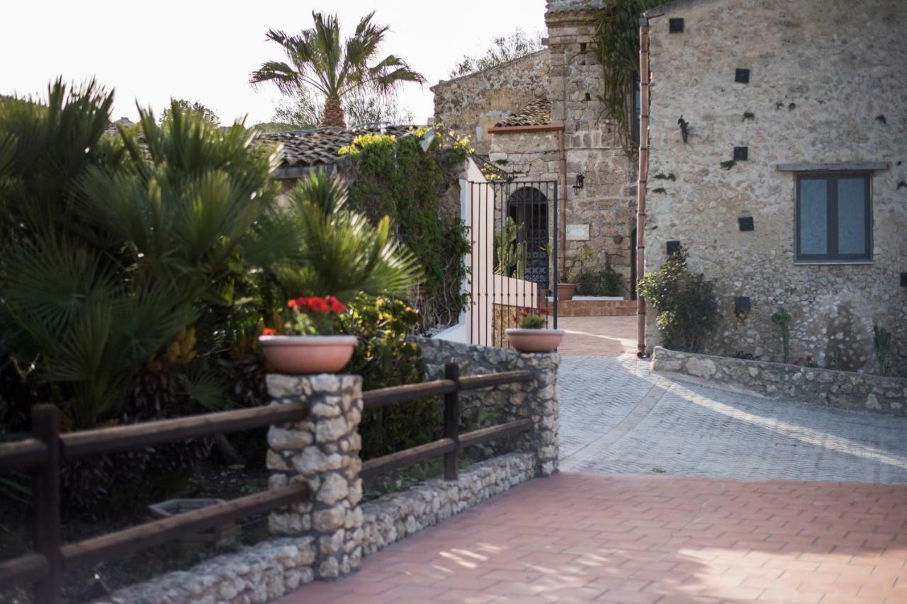 Agriturismo Baglio Lauria Campobello di Licata ภายนอก รูปภาพ